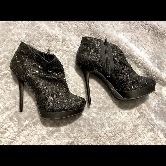 Call it Spring sequin booties, size 10 - Picture 3 of 3